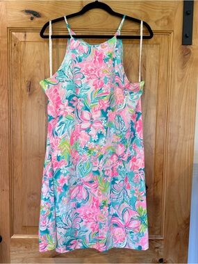 Lilly Pulitzer Margot Tank Dress in the "Hot on the Scene" floral print. NWOT